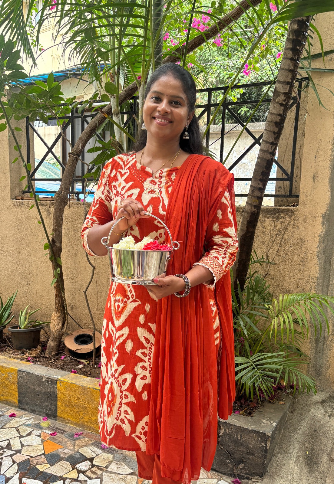 Karaikudi Poovali - Traditional Flower Basket